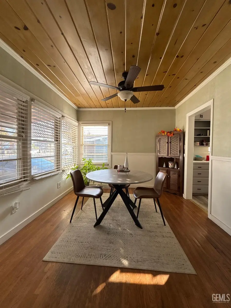 501 B STREET, Bakersfield, CA 93304 - #3