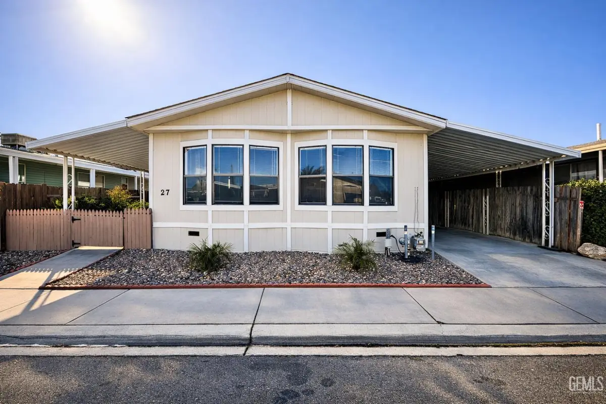 1301 TAFT HIGHWAY #27, Bakersfield, CA 93307 - #1