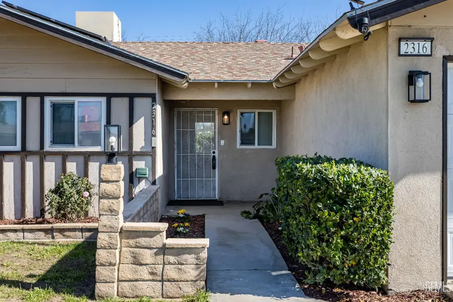 2316 SANDPIPER ROAD, Bakersfield, CA 93309 - #3