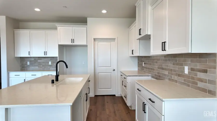 10819 TATUK WAY, Bakersfield, CA 93311 - #3