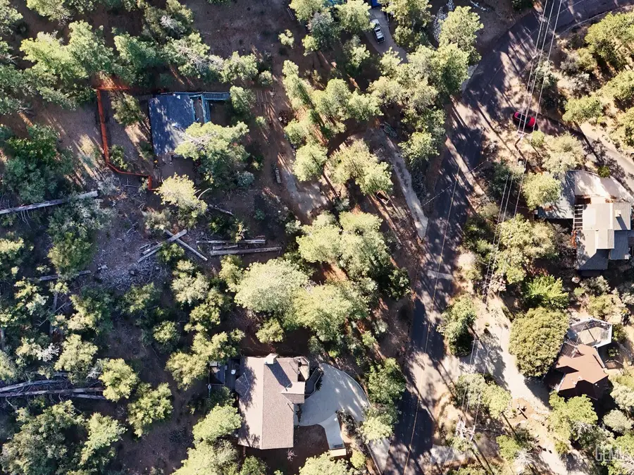 1621 ZERMATT DRIVE, Pine Mountain Club, CA 93222 - #3