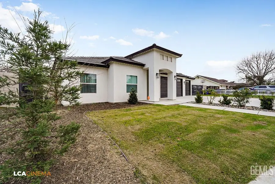 11001 AIMEE WAY, Bakersfield, CA 93312 - #2