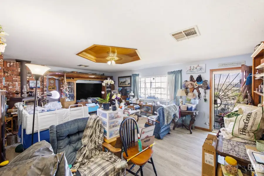 6600 LAUREL AVENUE, Lake Isabella, CA 93240 - #2