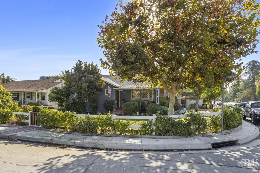 2500 CEDAR STREET, Bakersfield, CA 93301 - #2