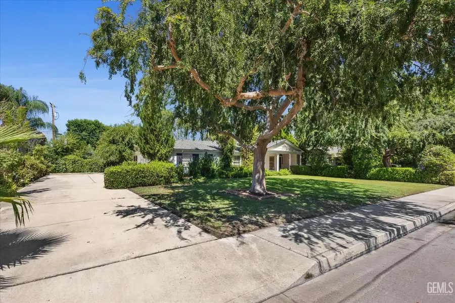 719 MANNEL AVENUE, Shafter, CA 93263 - #3