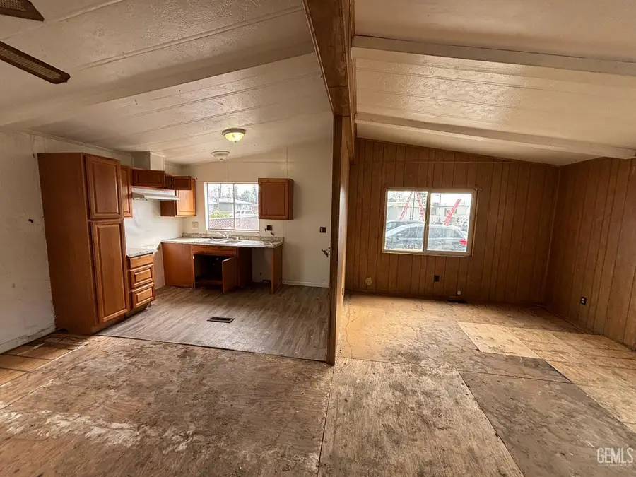 405 MCCORD AVENUE #S, Bakersfield, CA 93308 - #3