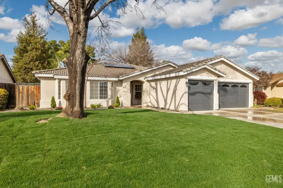 5704 MORAGA COURT, Bakersfield, CA 93308 - #2