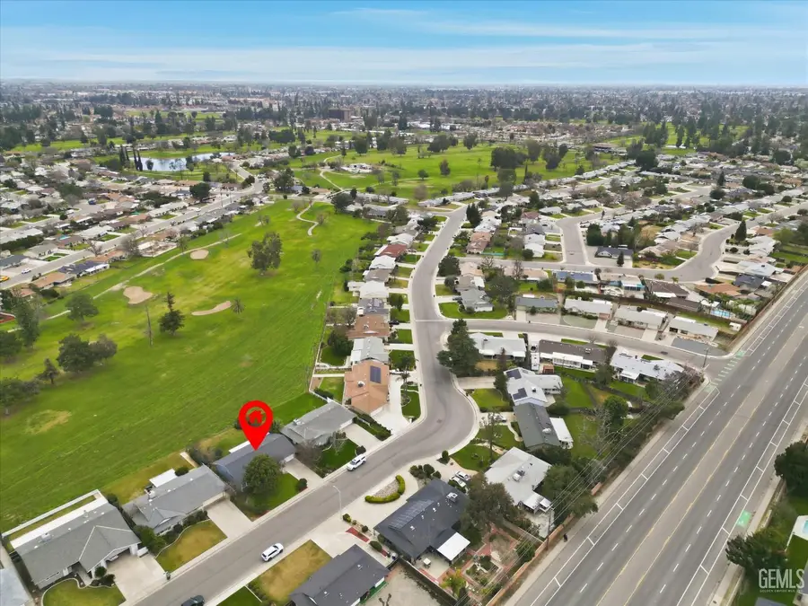 416 RIVER OAKS DRIVE, Bakersfield, CA 93309 - #3