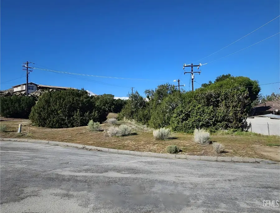 4405 CHAPALA STREET, Lake Isabella, CA 93240 - #2