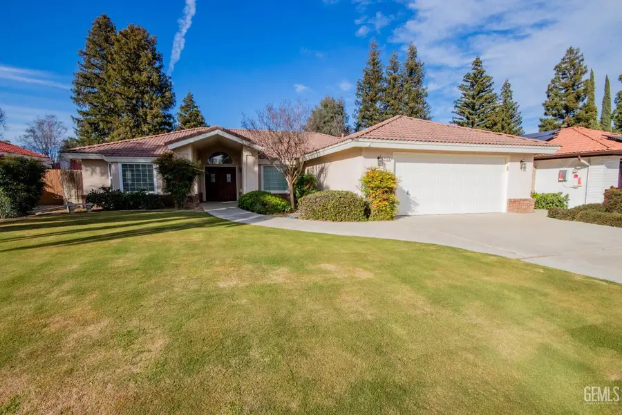 7408 FEATHER RIVER DRIVE, Bakersfield, CA 93308 - #2