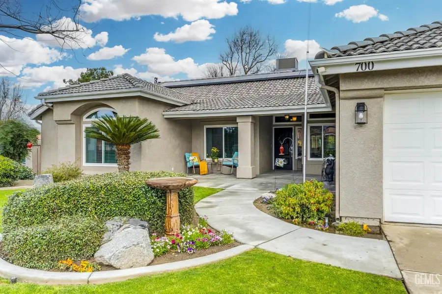 700 LOS MOCHIS DRIVE, Bakersfield, CA 93314 - #2