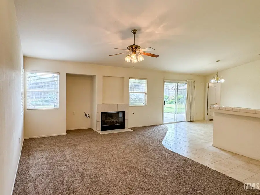 10217 POLO SADDLE DRIVE, Bakersfield, CA 93312 - #3