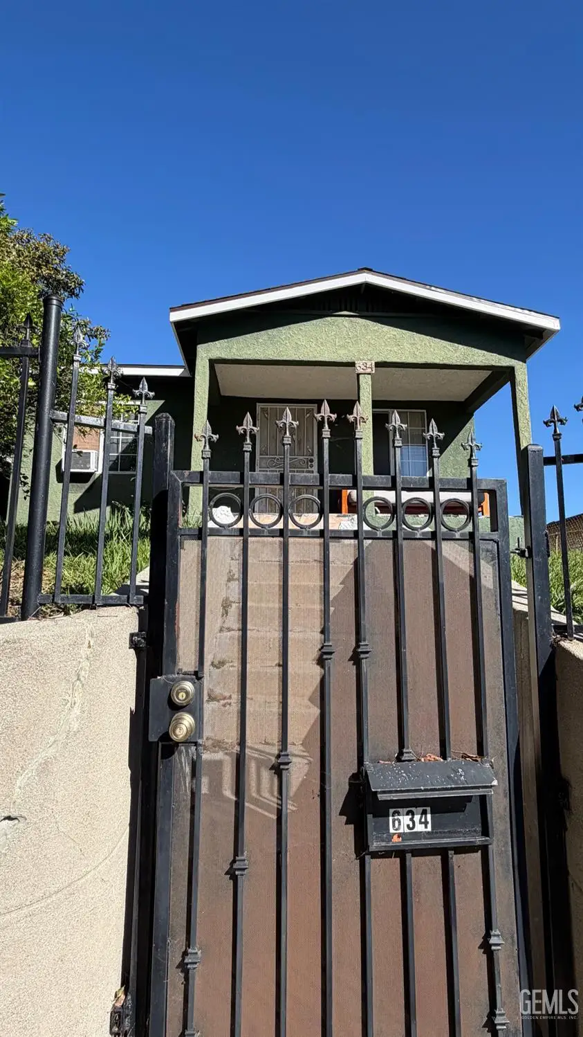 634 W 4TH STREET, San Pedro, CA 90731 - #2