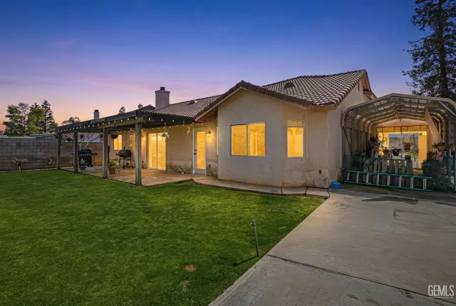 7004 RHONE DRIVE, Bakersfield, CA 93308 - #3