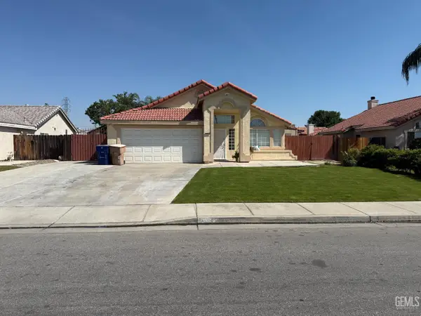 4604 MOUNT EVEREST WAY, Bakersfield, CA 93304