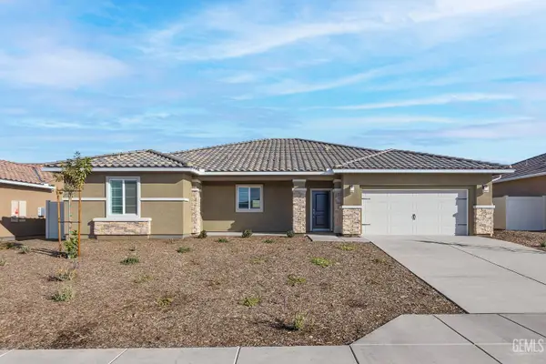 8207 MORNINGSTAR AVENUE, Bakersfield, CA 93306