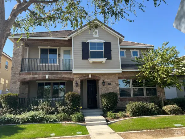 11713 CAMPUS PARK DRIVE, Bakersfield, CA 93311