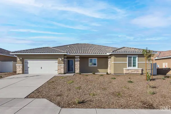 8316 BALDIVIA COURT, Bakersfield, CA 93306