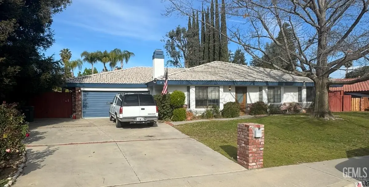 6020 MEDIO LUNA AVENUE, Bakersfield, CA 93306 - #1