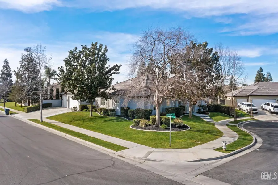 12401 SOUTHWORTH COURT, Bakersfield, CA 93311 - #2