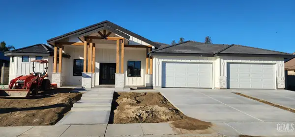 15520 GEORGES LETOUR AVENUE, Bakersfield, CA 93314