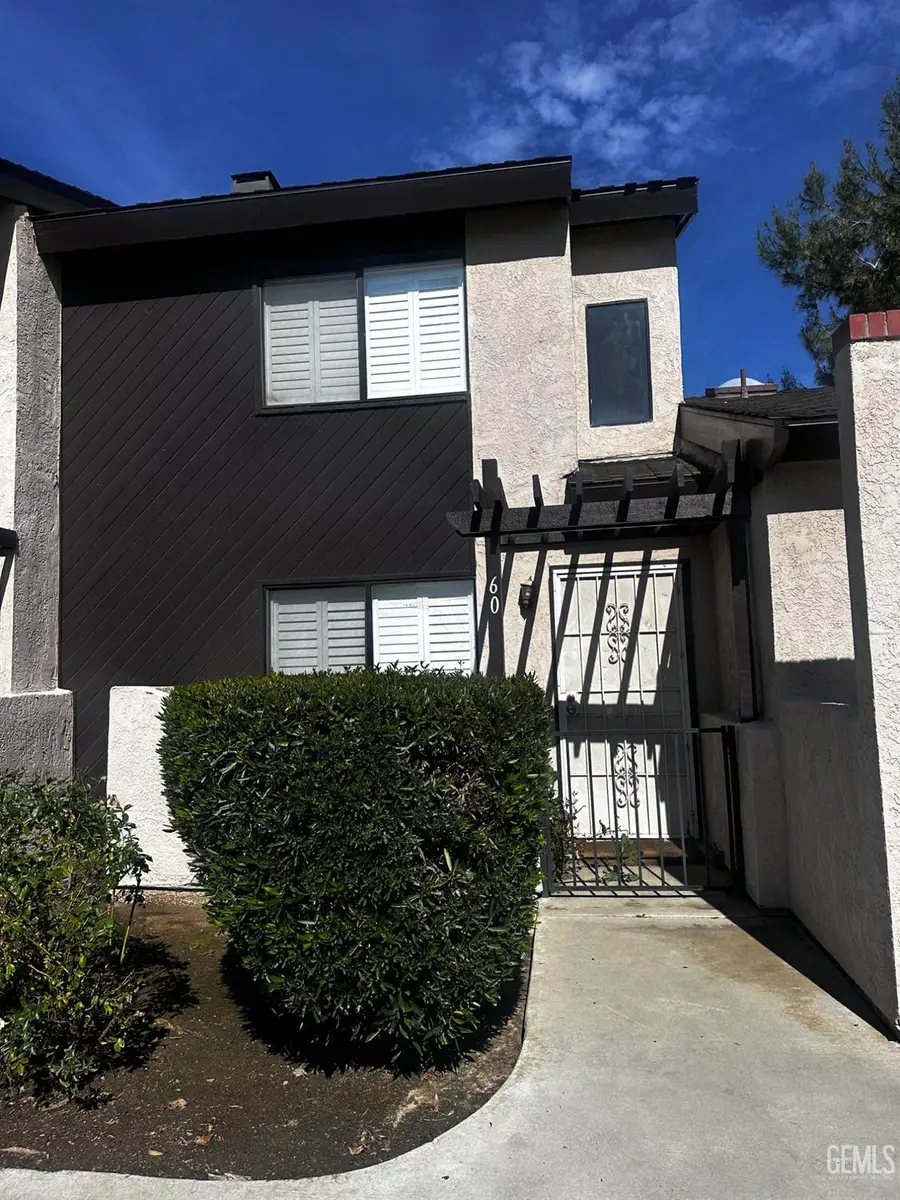 7800 WESTFIELD ROAD #60, Bakersfield, CA 93309 - #2