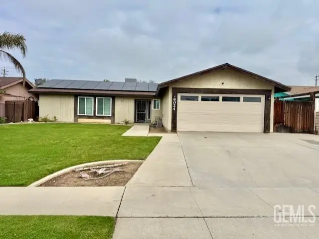 9024 BUTTERNUT AVENUE, Bakersfield, CA 93306 - #1
