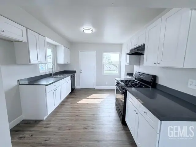 3609 GRANADA AVENUE, Bakersfield, CA 93309 - #3