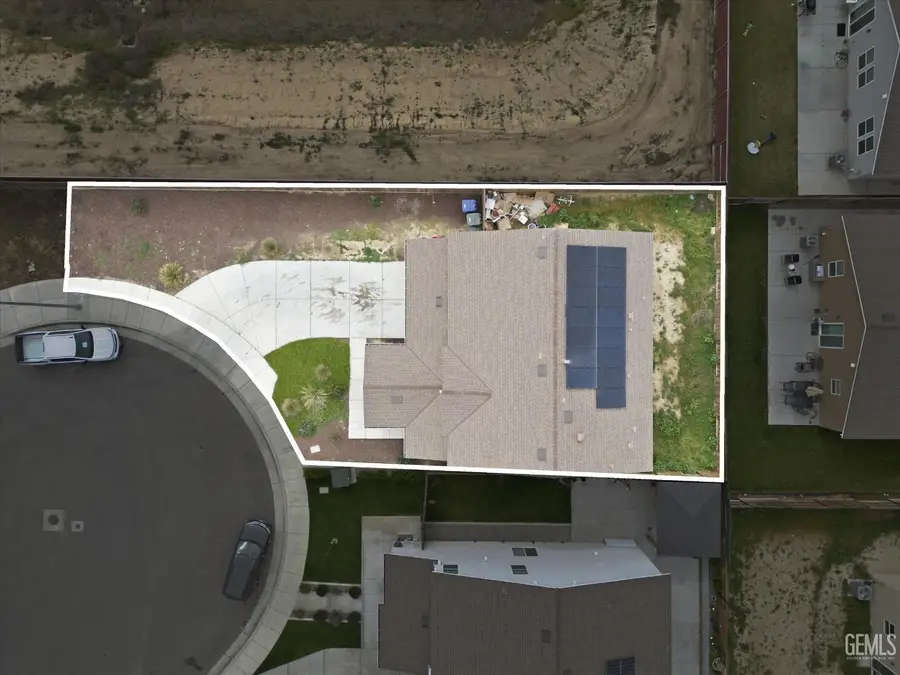 7215 SHOOTING STAR COURT, Bakersfield, CA 93311 - #2