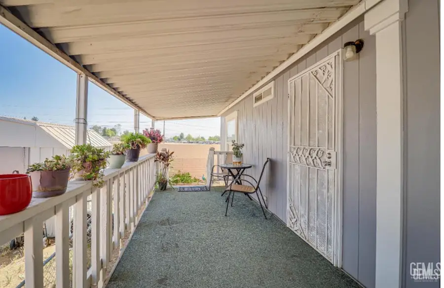 6601 EUCALYPTUS DRIVE #221, Bakersfield, CA 93306 - #3