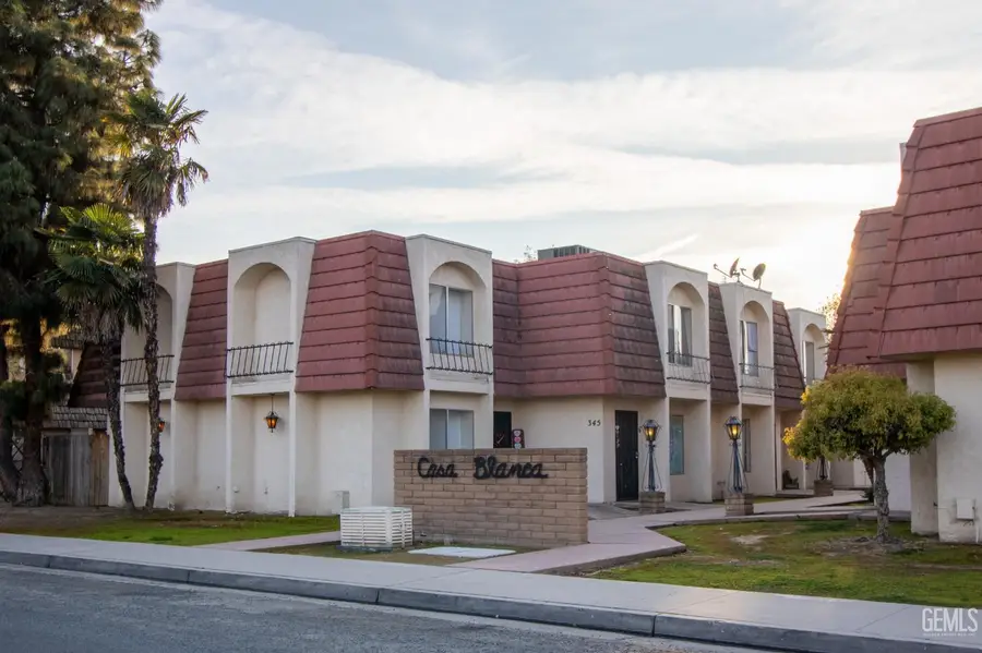 345 PEARSON DRIVE, Porterville, CA 93257 - #3