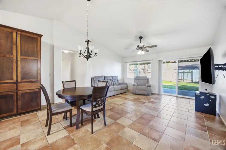 308 WAR ADMIRAL DRIVE, Bakersfield, CA 93307 - #3