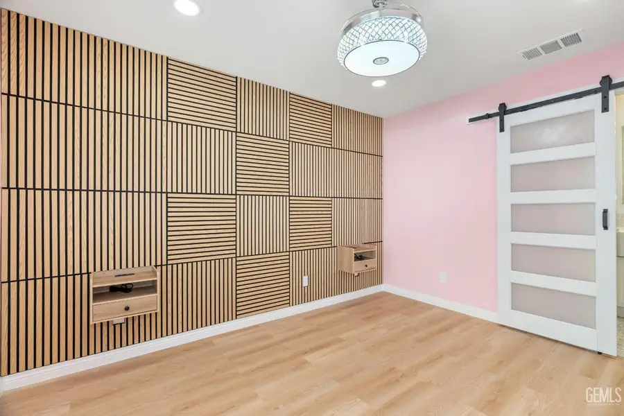 4517 SUMMER SIDE AVENUE, Bakersfield, CA 93309 - #3