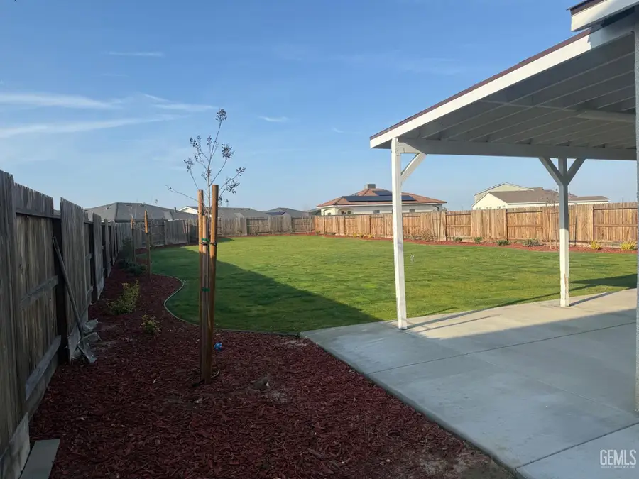 6611 WIND WOLFS LANE, Bakersfield, CA 93313 - #2
