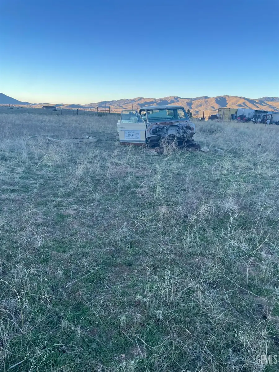 18391 DANFORD ROAD, Tehachapi, CA 93561 - #3