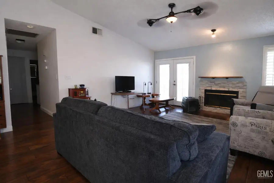 4212 CYCLONE DRIVE, Bakersfield, CA 93313 - #3