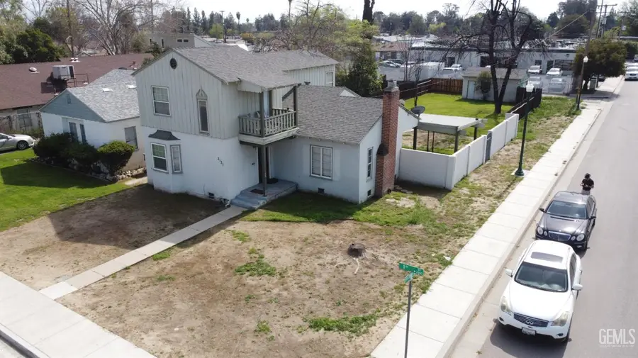 2131 1ST STREET, Bakersfield, CA 93304 - #2