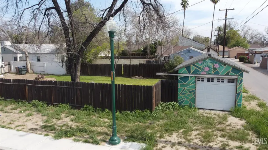 2131 1ST STREET, Bakersfield, CA 93304 - #3