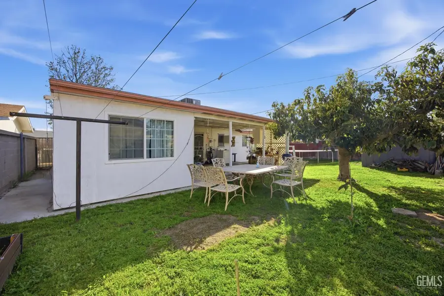 1804 LE MAY AVENUE, Bakersfield, CA 93304 - #3