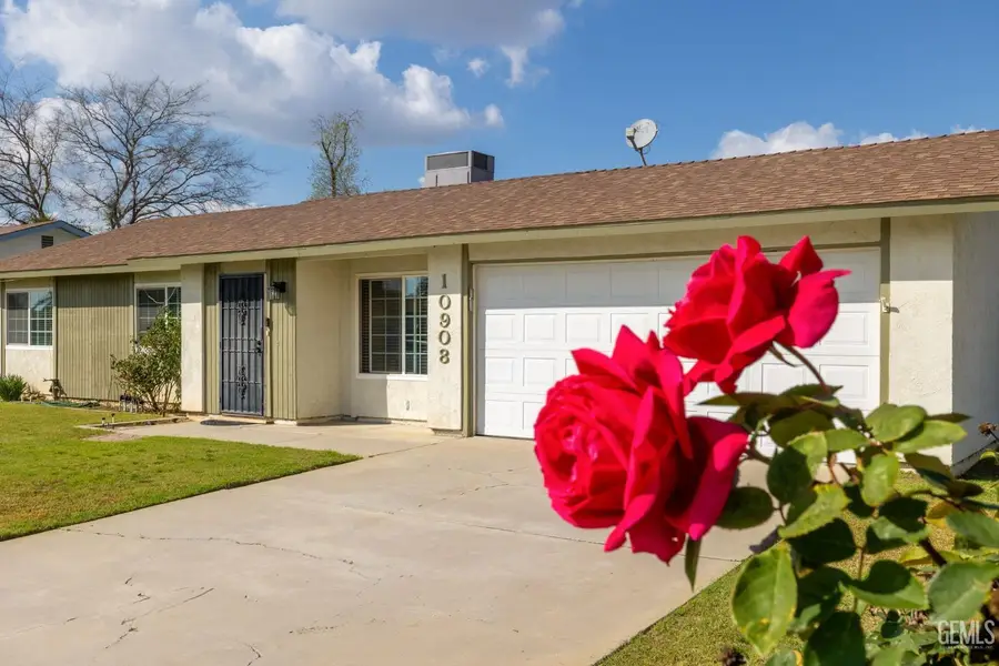 10908 MICHELE AVENUE, Bakersfield, CA 93312 - #3