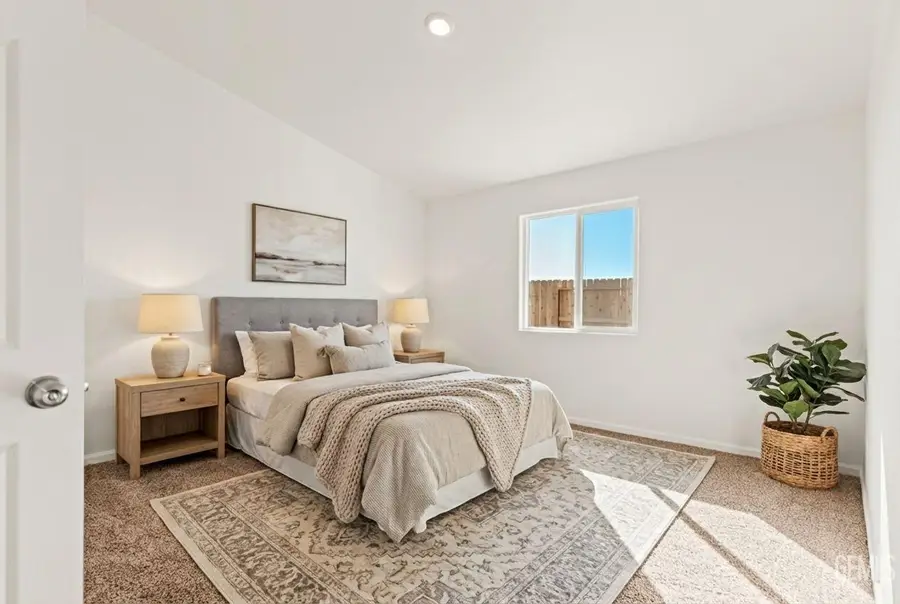 926 AGGIES AVENUE, Delano, CA 93215 - #3