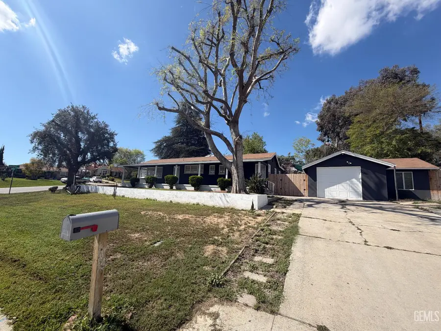 2800 SKYLINE BLVD, Bakersfield, CA 93305 - #3