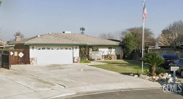 6710 PINEDALE COURT, Bakersfield, CA 93308