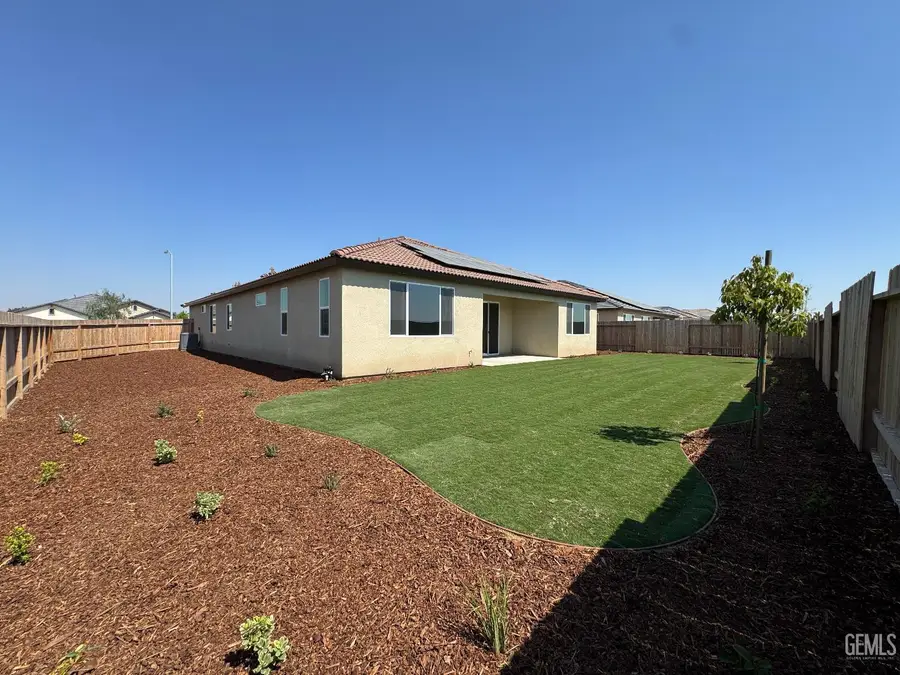 11215 ALCAZAR AVENUE, Bakersfield, CA 93311 - #3