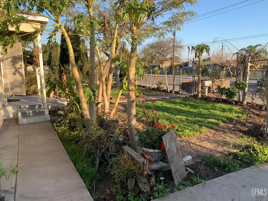 4200 PIONEER DRIVE, Bakersfield, CA 93306 - #2