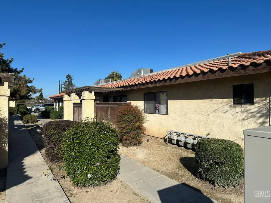 7016 MING AVENUE, Bakersfield, CA 93309 - #3