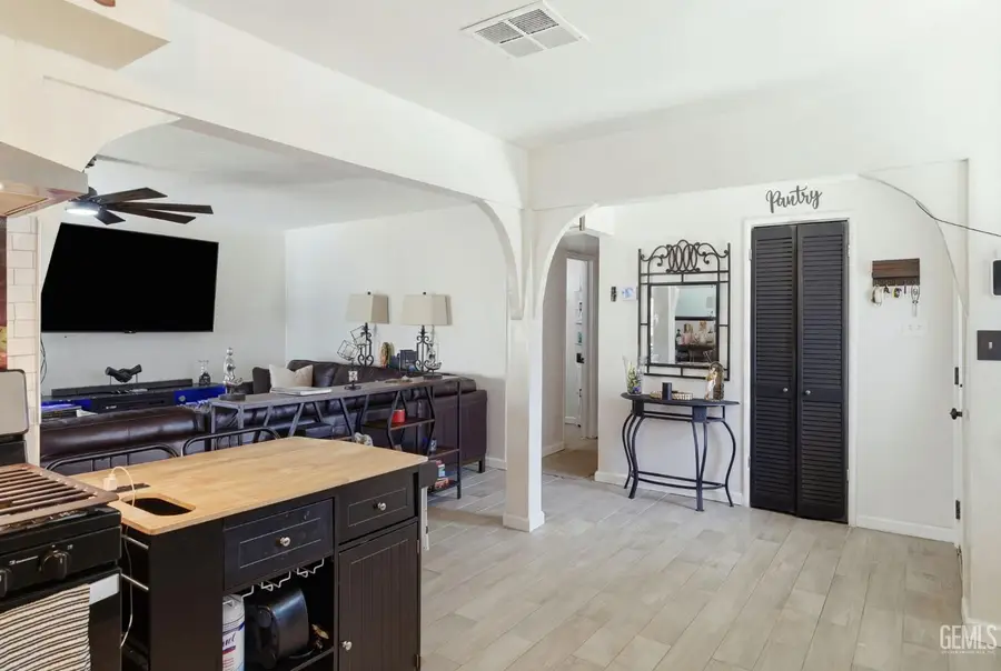 509 MONROE STREET, Taft, CA 93268 - #3