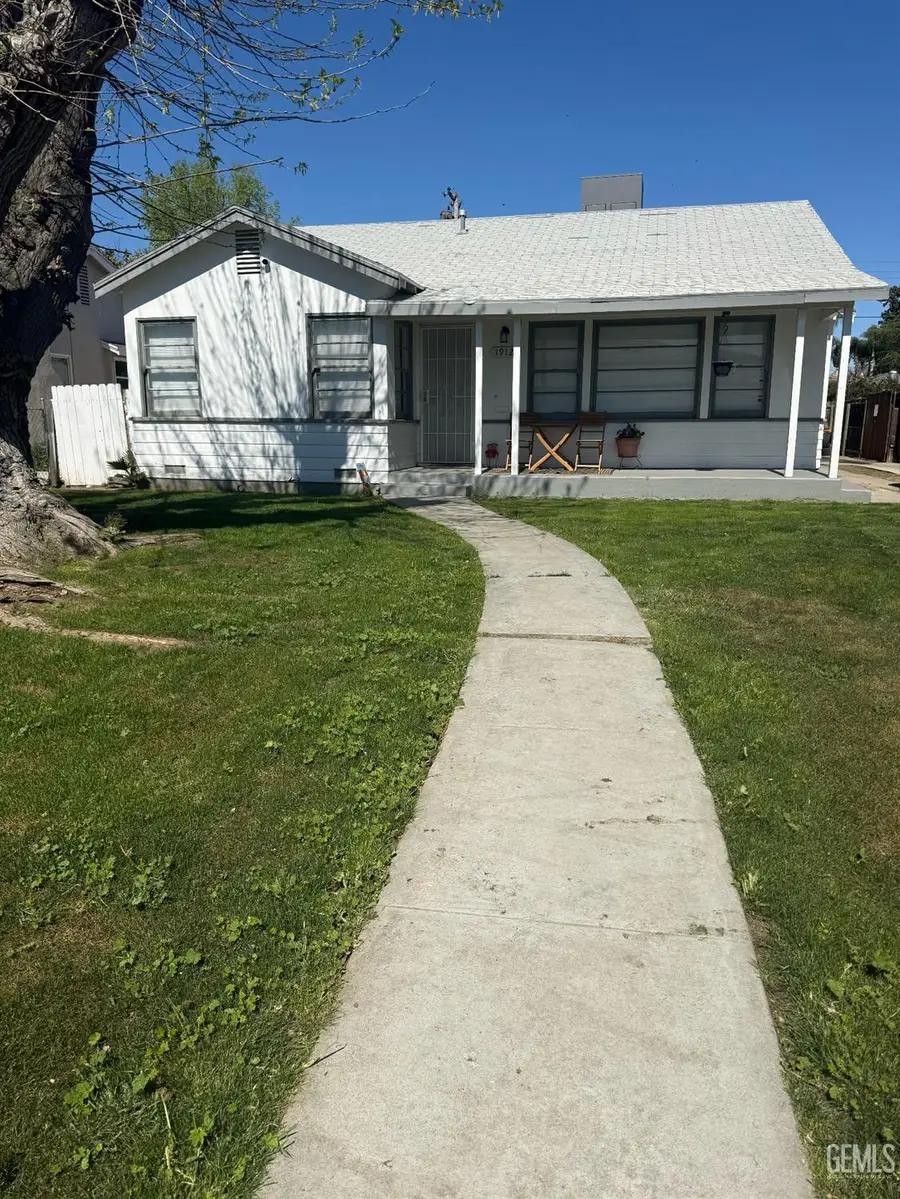 1912 LESTER STREET, Bakersfield, CA 93304 - #2