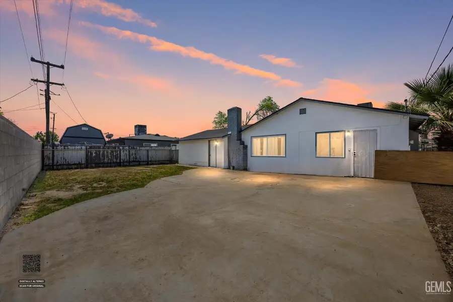 3212 TIMOTHY STREET, Bakersfield, CA 93304 - #2