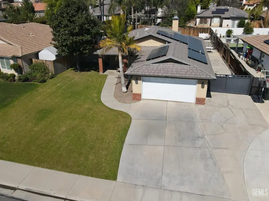 10302 CHEYENNE DRIVE, Bakersfield, CA 93312 - #3